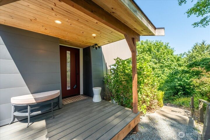 Property Photo:  1857  Cascade View Drive  WA 98282 