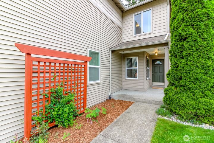 Property Photo:  21648 SE 297th Terrace  WA 98042 