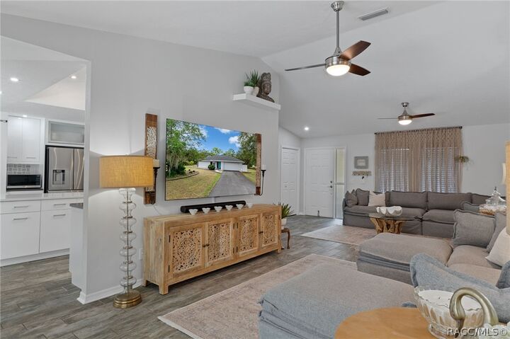 Property Photo:  5405 N Bedstrow Boulevard  FL 34465 