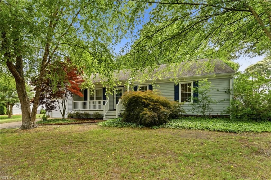Property Photo:  2305 Shorebird Ct  VA 23323 