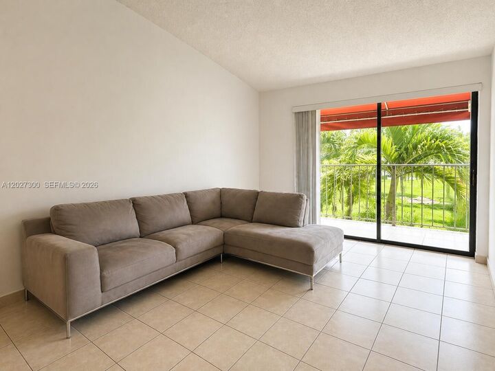 Property Photo: 15540 SW 80th St D-304 FL 33193