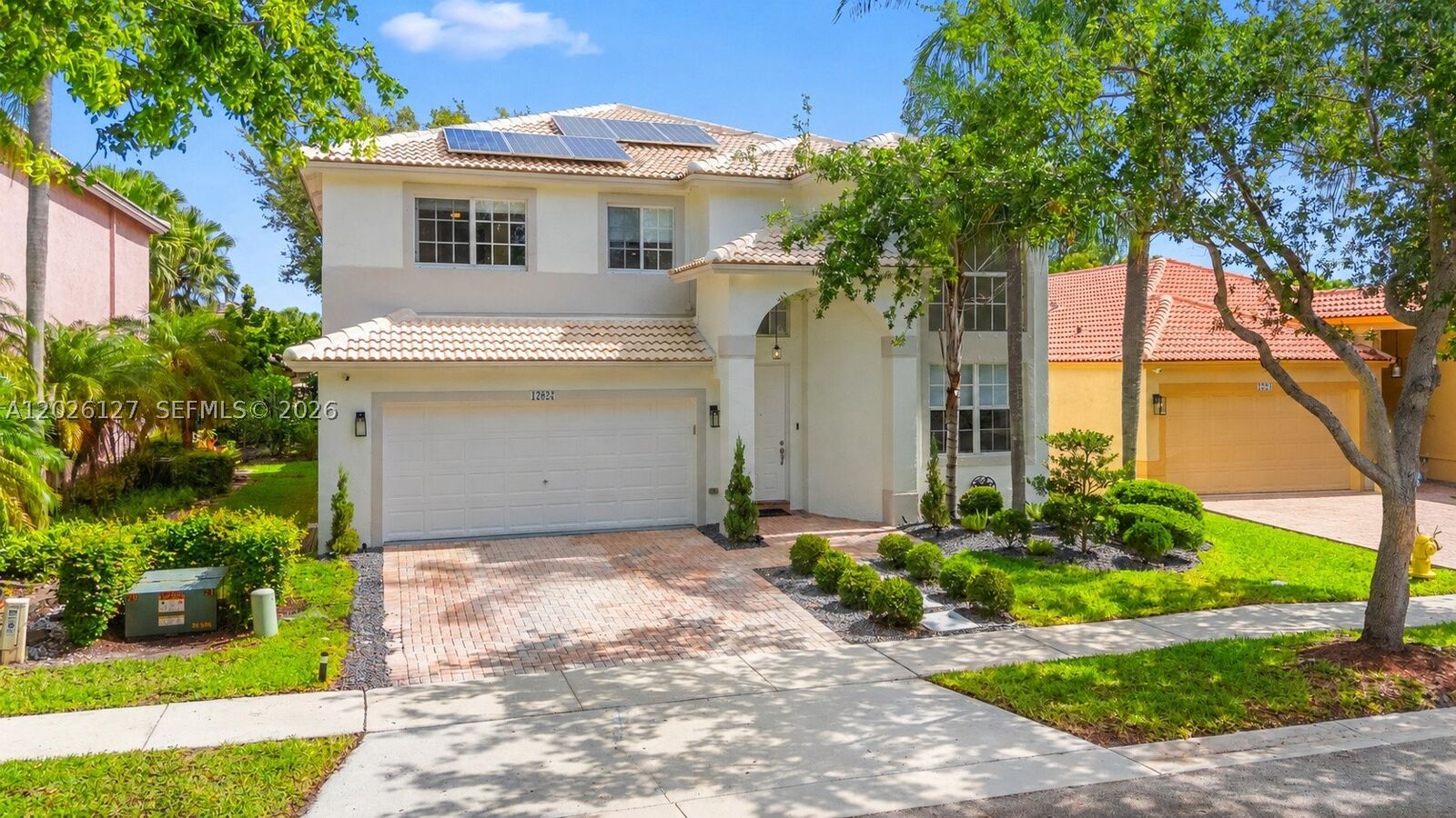 Property Photo: 17027 NW 19th St FL 33028