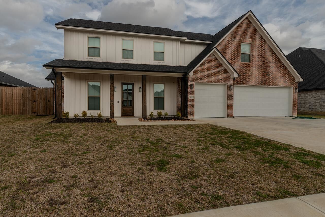 Property Photo: 112 Pindo Palm Dr. TX 77657