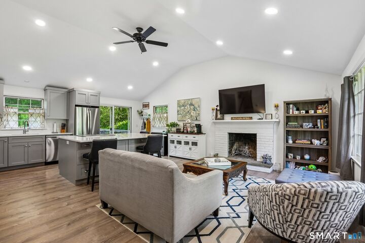 Property Photo:  9 Mount Tom Road  CT 06776 