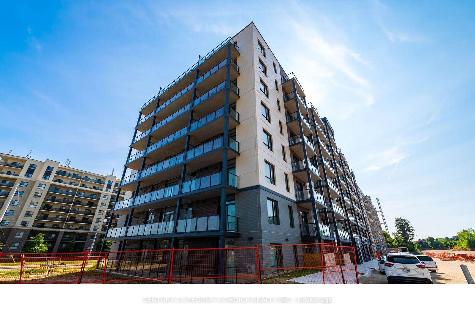 Property Photo:  181 Elmira Road S 418  ON N1K 0E4 