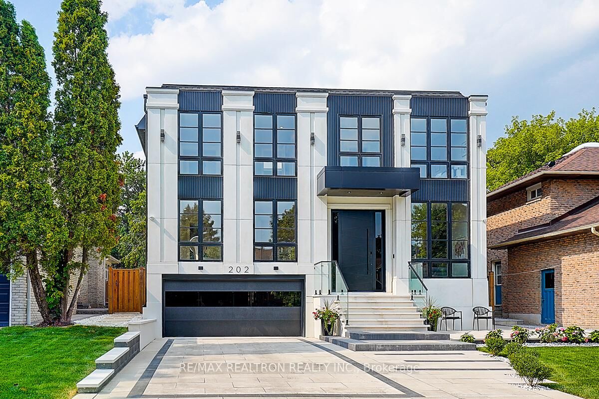 Property Photo: 202 Carlton Road ON L3R 3L8