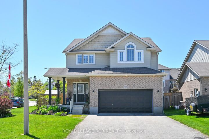 399 Rintoul Crescent — photo 1
