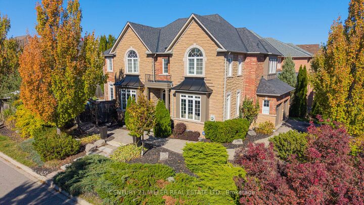 Property Photo: 2211 Glencairn Road ON L6M 4S1