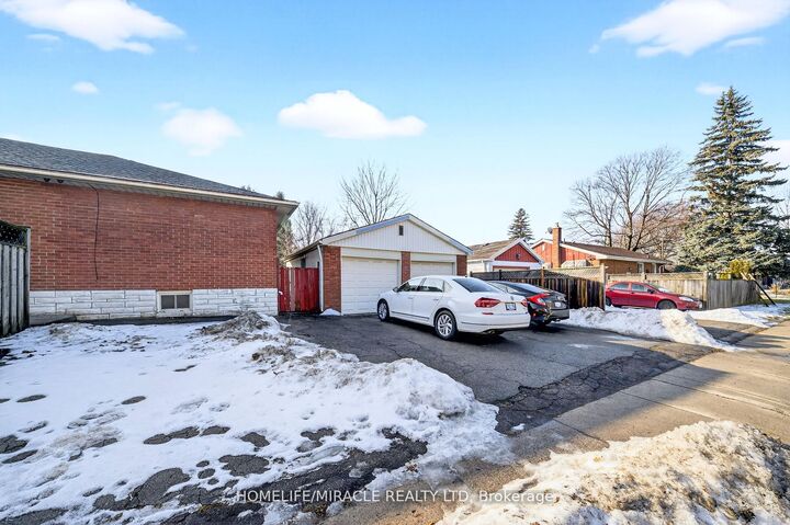 Property Photo: 100 West 3rd Street ON L9C 3K5