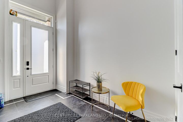 Property Photo: 30 Glen Echo Avenue ON M4N 2E1