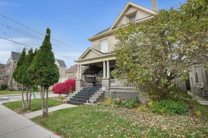 Property Photo: 40 Metcalfe Street ON N5R 3K2