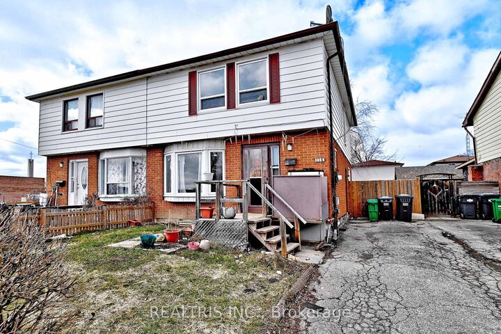 Property Photo: 116 Sutherland Avenue ON L6V 2H7