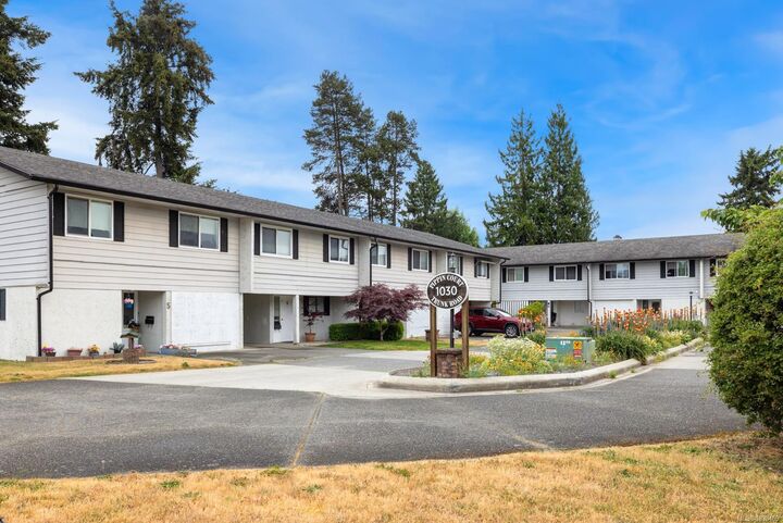 Property Photo:  1030 Trunk Rd #12  BC V9L 2S2 