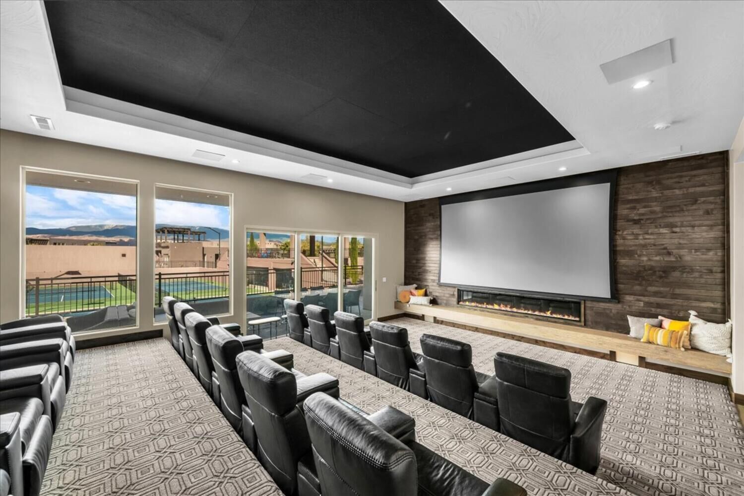 Property Photo: 5024 W Nashoba Trail UT 84737
