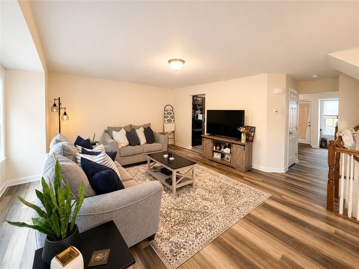 Property Photo:  122 Broadstone Dr  PA 16046 