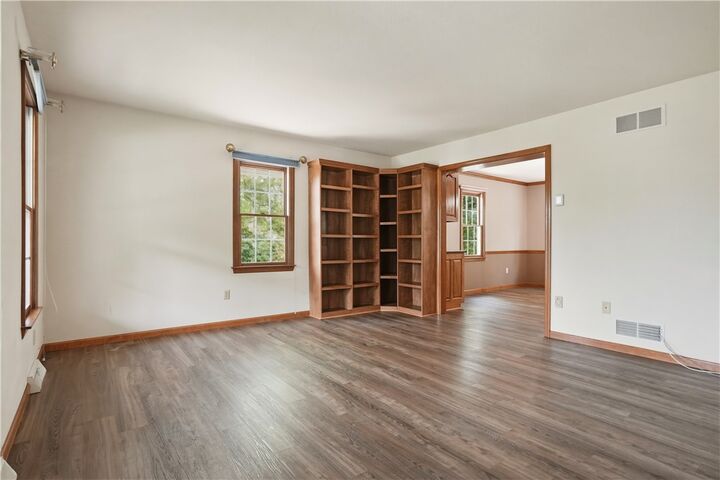 Property Photo: 900 Harvest Ridge Drive PA 15090