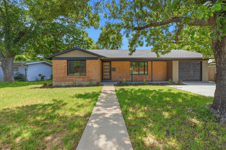 Property Photo:  1203 Ridgehaven Drive  TX 78723 