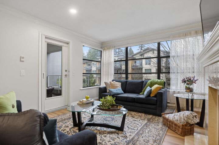 Property Photo: 3151 Woodbine Drive 205 BC V7R 2S4