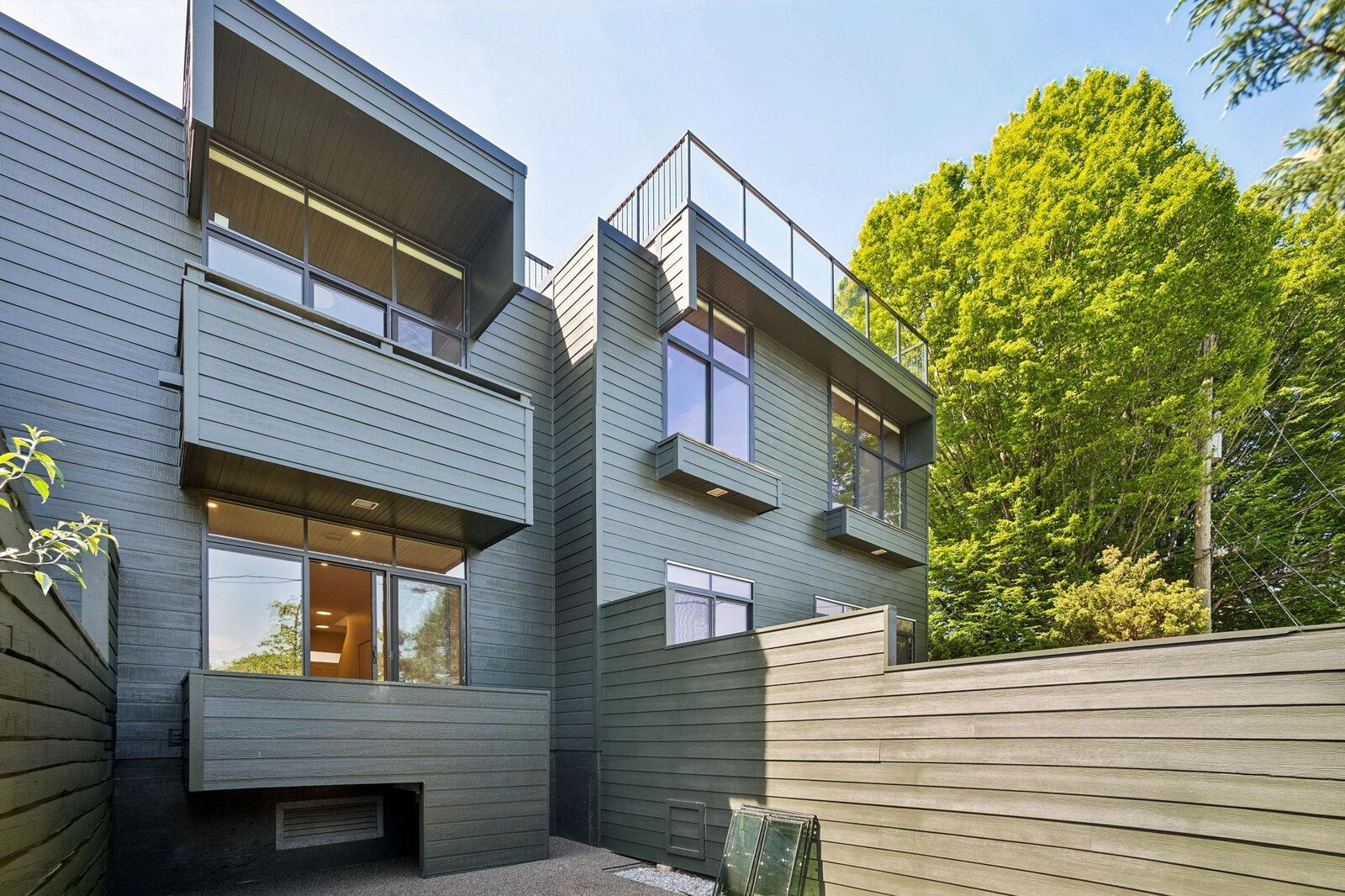 Property Photo:  1010 Cypress Street  BC V6J 3K5 