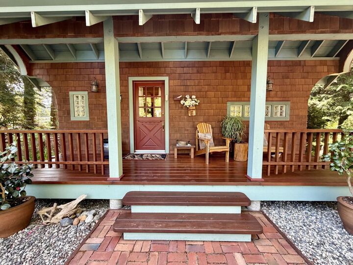 Property Photo: 3205 Beach Avenue BC V0N 2W0