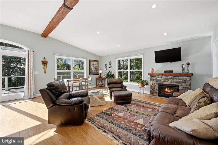 Property Photo: 500 Delicious Road VA 22642