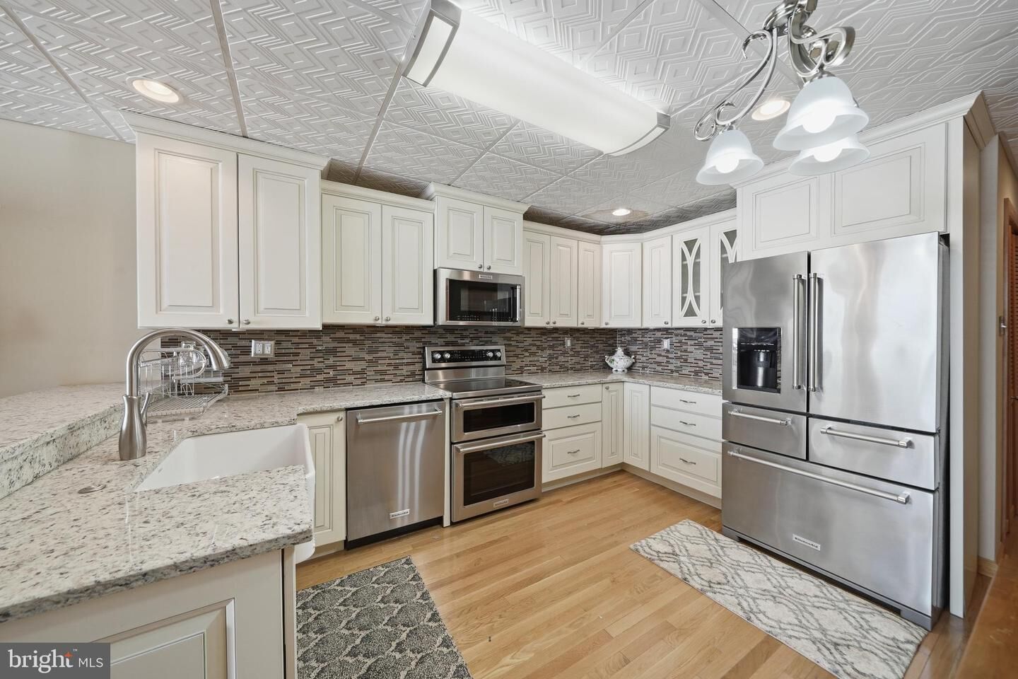 Property Photo:  2110 S Broad Street  PA 19145 
