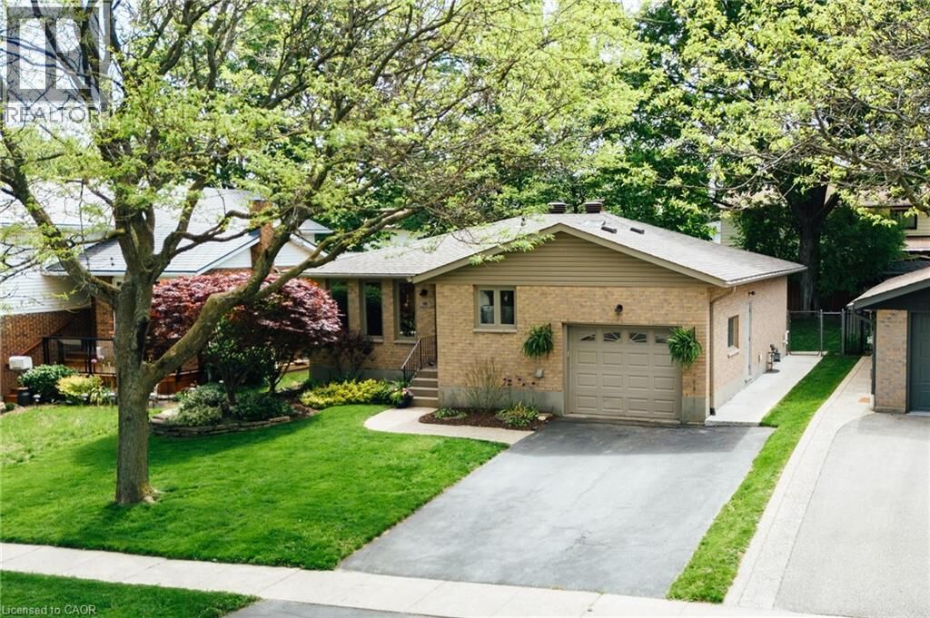 Property Photo:  16 Suzanna Drive  ON N1K 1K4 