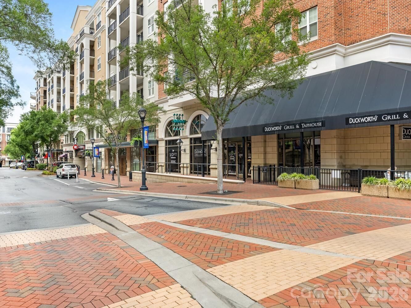 Property Photo: 4625 Piedmont Row Drive 408 NC 28210