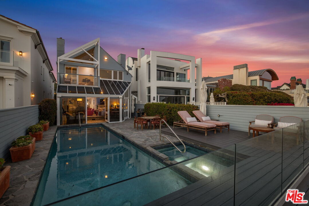 Property Photo:  23758 Malibu Rd  CA 90265 