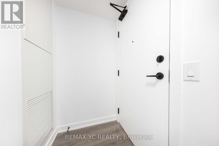Property Photo: 100 Queen Street East 3301 ON M5C 0B5