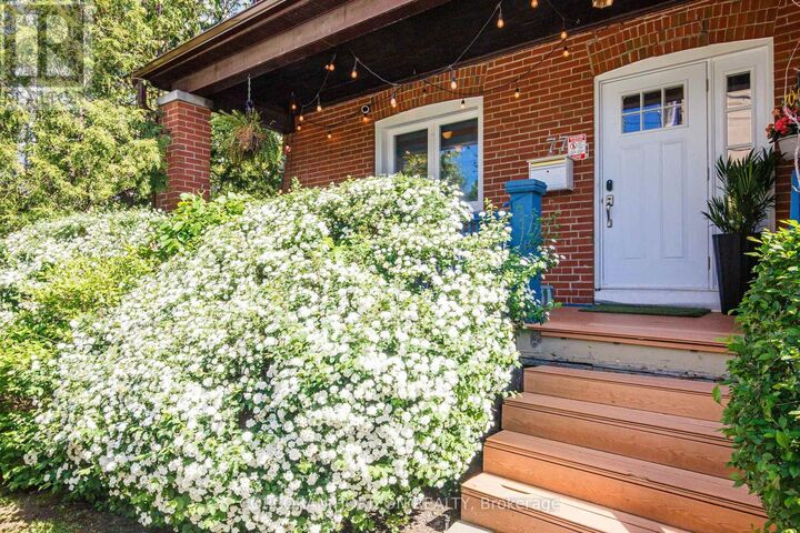 Property Photo: 77 Montgomery Avenue ON M4R 1E1