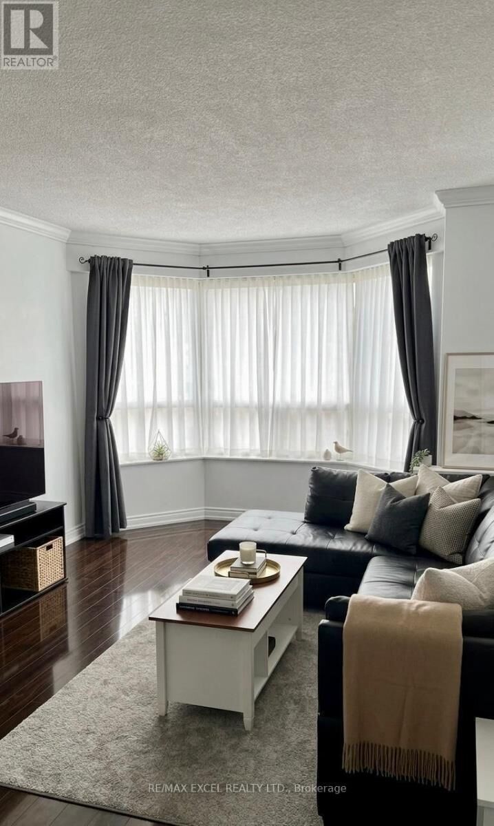 Property Photo: 6 Humberline Drive 708 ON M9W 6X8