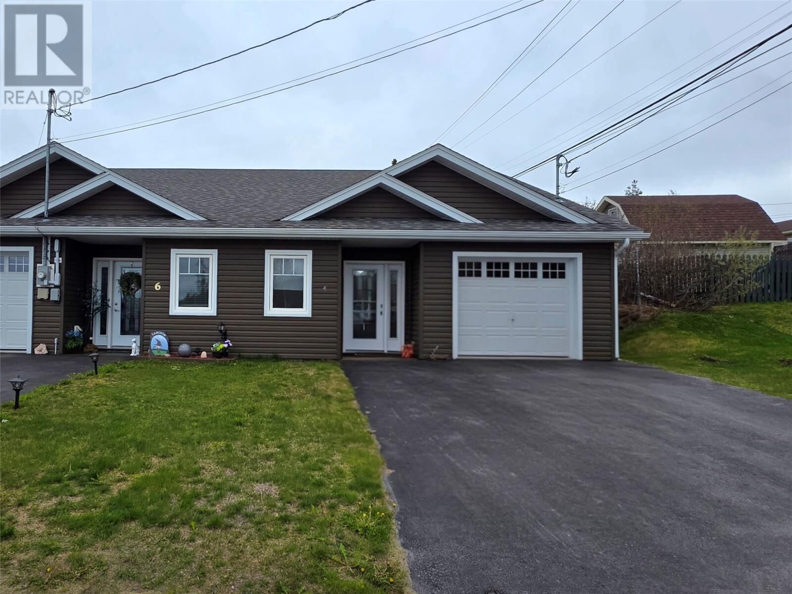 Property Photo:  4 Beaumont Hamel Street  NL A2H 0G4 