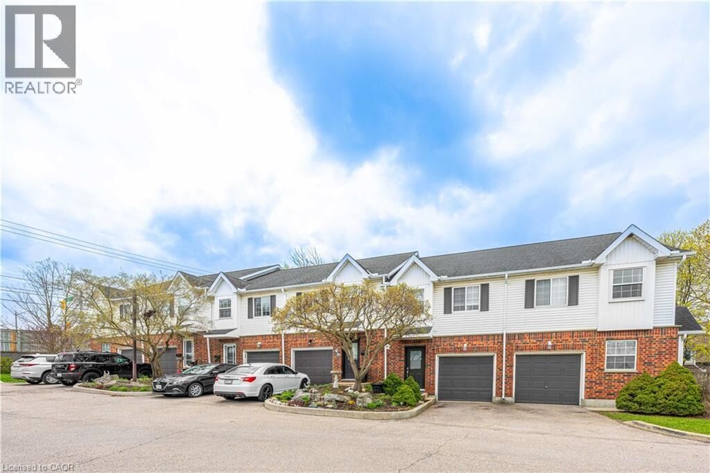 Property Photo: 185 Highland Crescent 2 ON N2M 5P8