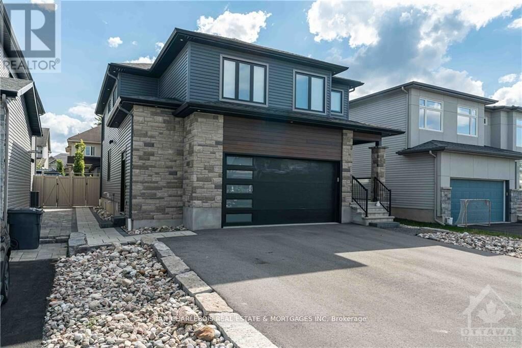 Property Photo: 846 Rockson Crescent C ON K2S 0S6