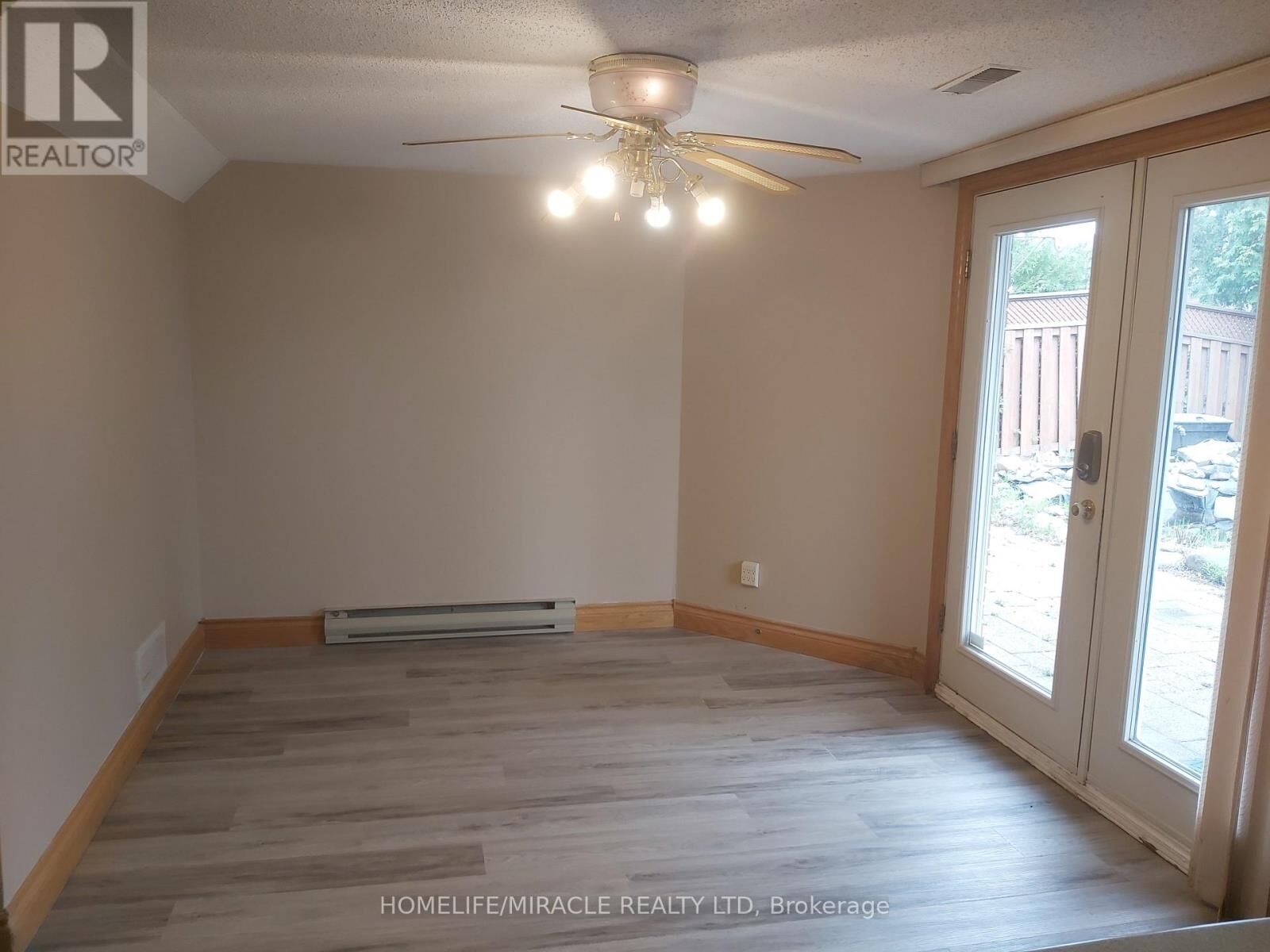 Property Photo: 1054 Copperfield Drive Lower ON L1K 1S4
