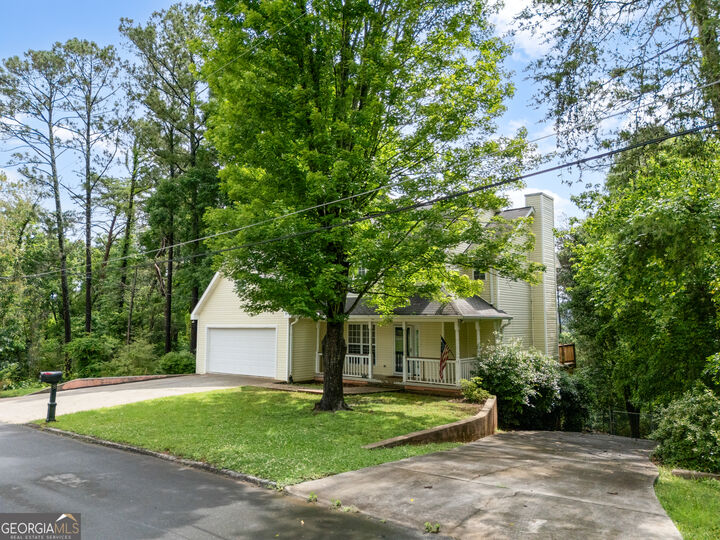 Property Photo:  8 College View Drive SW  GA 30161 