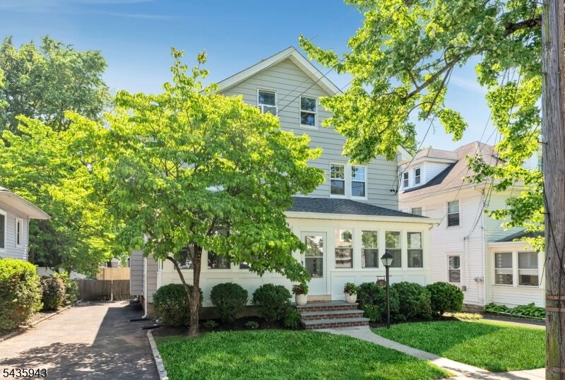 Property Photo:  12 Russell Pl  NJ 07901 
