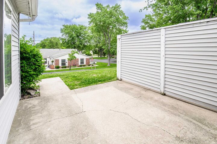 Property Photo:  1130 E Carnaby Street  IN 47401 