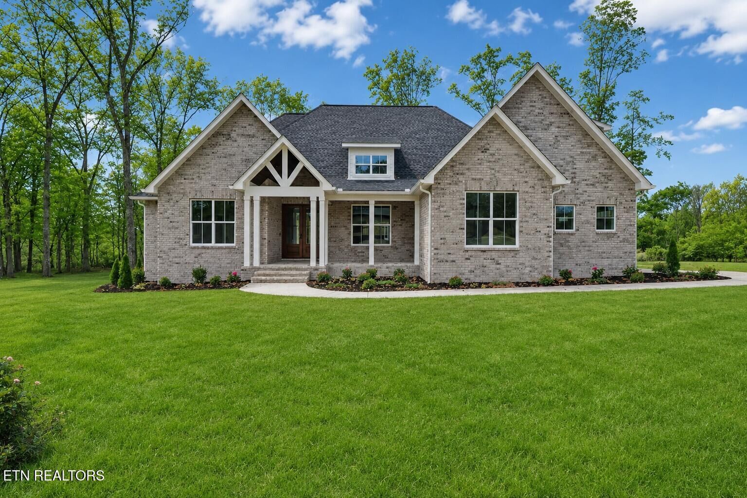 Property Photo: 1052 Catoosa Ridge Drive TN 38571