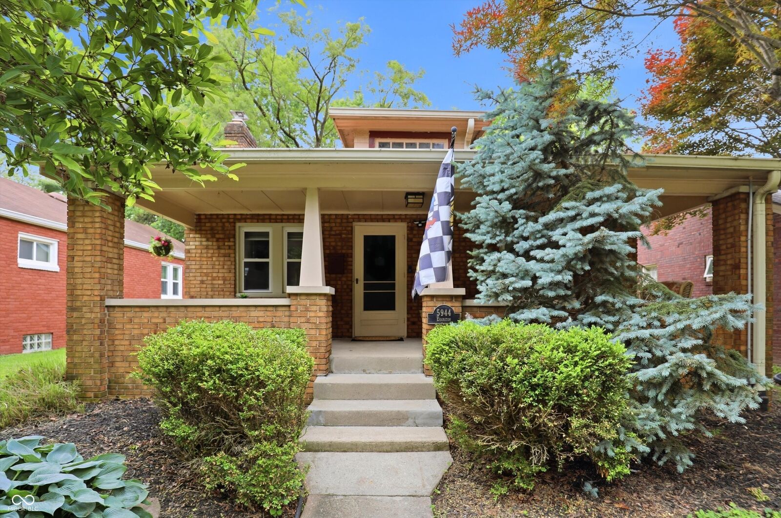 Property Photo: 5944 Evanston Avenue IN 46220