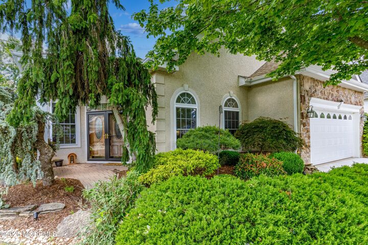 Property Photo:  19 Saint Andrews Road  NJ 08527 