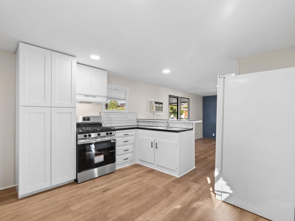 Property Photo:  2907 S Santa Fe Avenue 57  CA 92069 