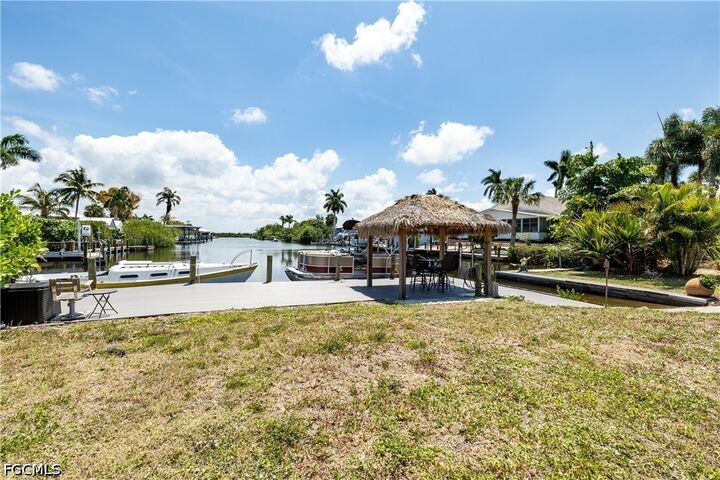 Property Photo:  5387 Marina Drive  FL 33922 