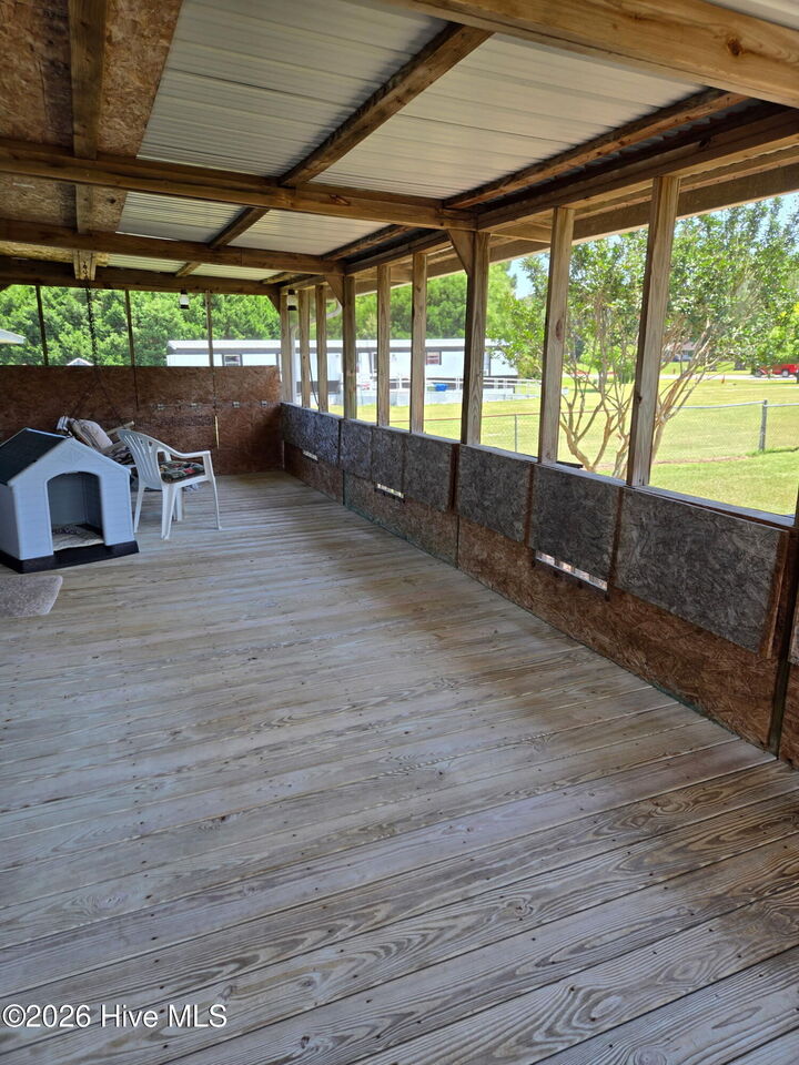 Property Photo:  1133 S Parker Road  NC 28445 