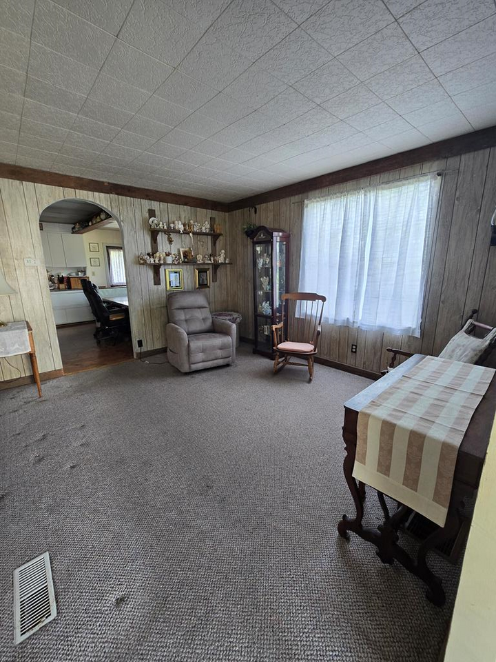 Property Photo:  102 S East St  PA 18840 