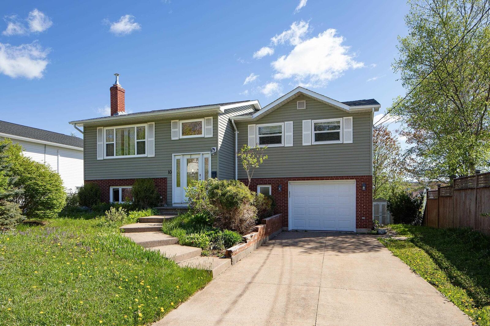 Property Photo: 10 Old Birch Road NS B2W 6B4