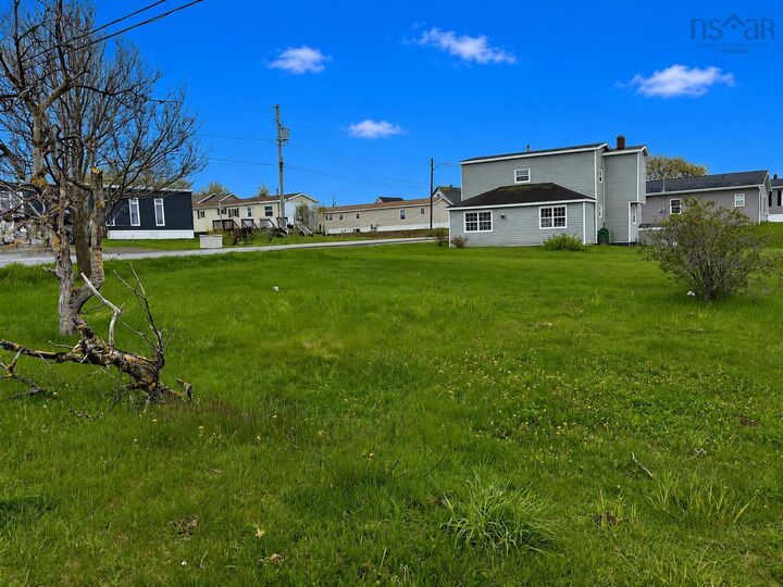 Property Photo:  12 Veterans Memorial Court  NS B0E 1N0 