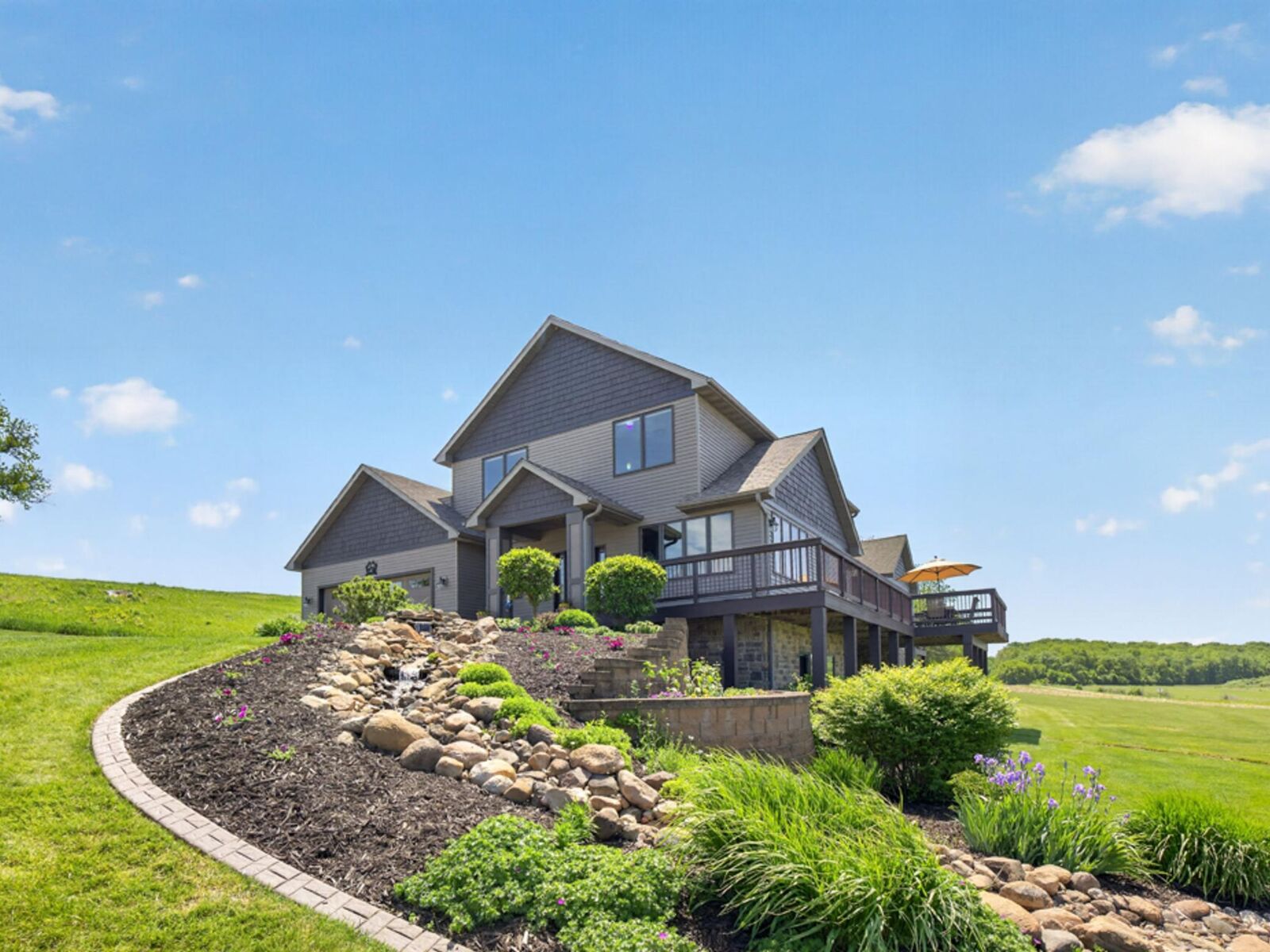 Property Photo:  29112 Ingot Drive  MN 55935 