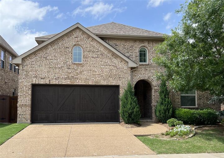 Property Photo:  720 Raunald Drive  TX 75056 